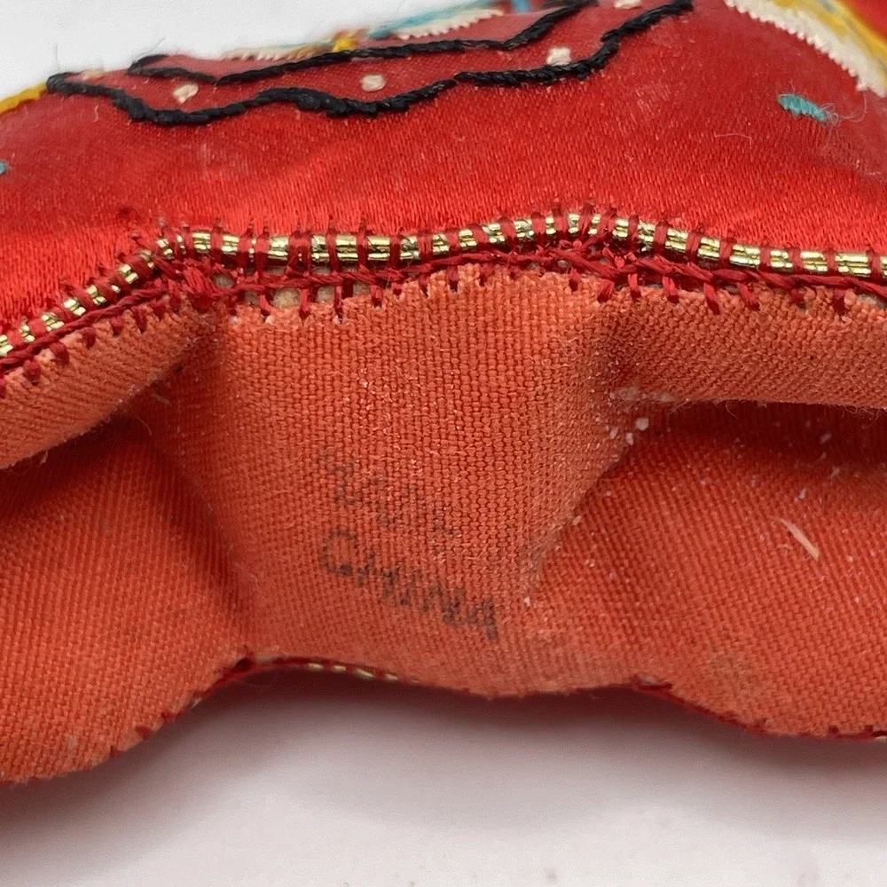 The Unbranded Brand vintage chinese